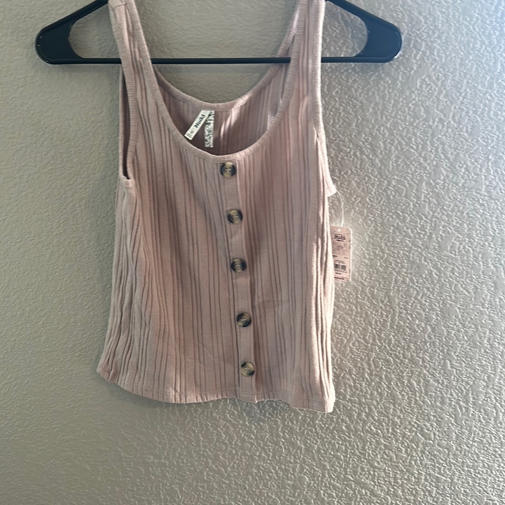 Button tank top